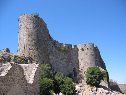 Peyrepertuse